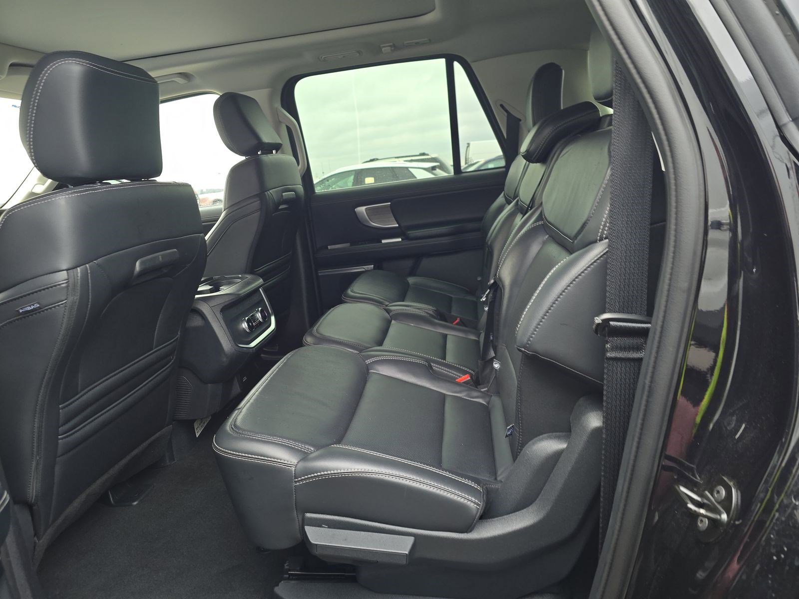 Certified 2025 Ford Expedition Max Platinum AWD/4WD image 33