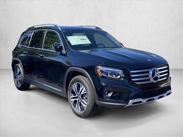 Used 2025 Mercedes-Benz GLB 250 image 3