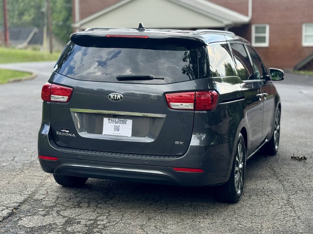 Used 2015 Kia Sedona SX FWD image 2