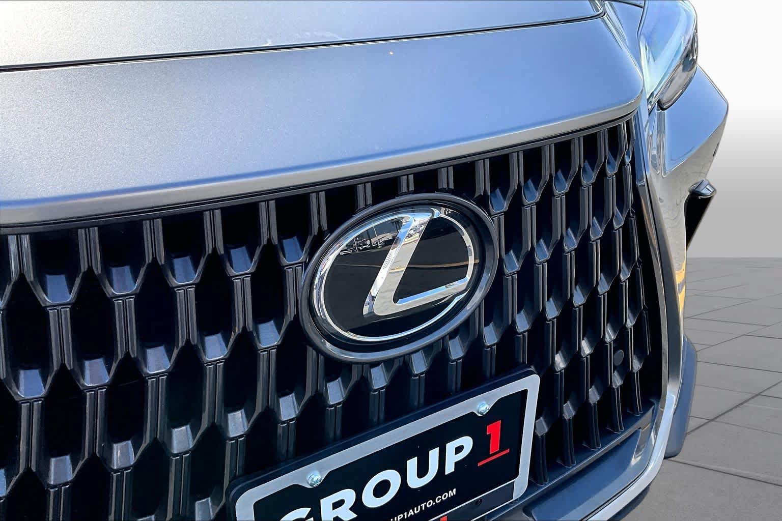 Used 2024 Lexus NX 350h AWD image 30