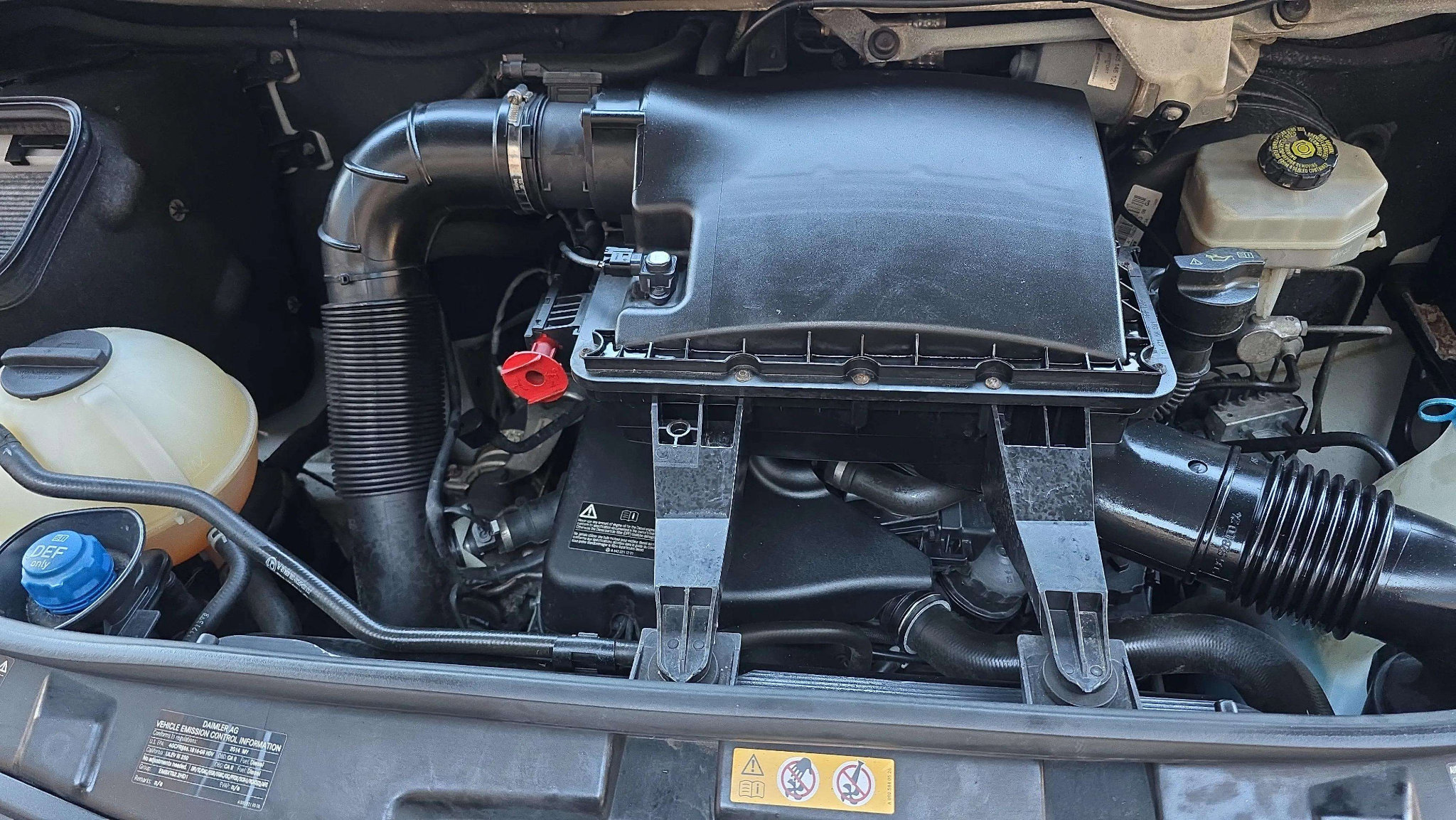 Used 2014 Freightliner Sprinter 3500 image 13