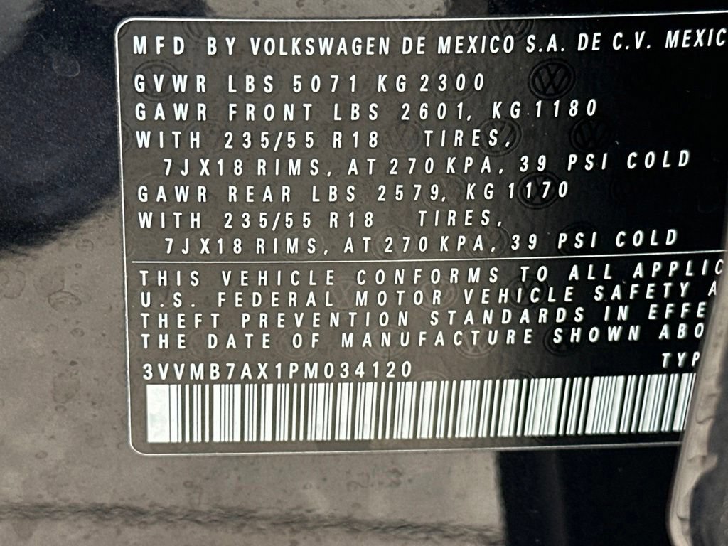 Used 2023 Volkswagen Tiguan SE w/ Panoramic Sunroof Package AWD/4WD image 37