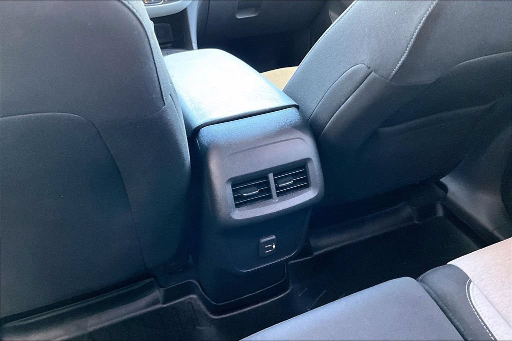 Used 2023 Chevrolet Equinox LT w/ Driver Convenience Package FWD image 14