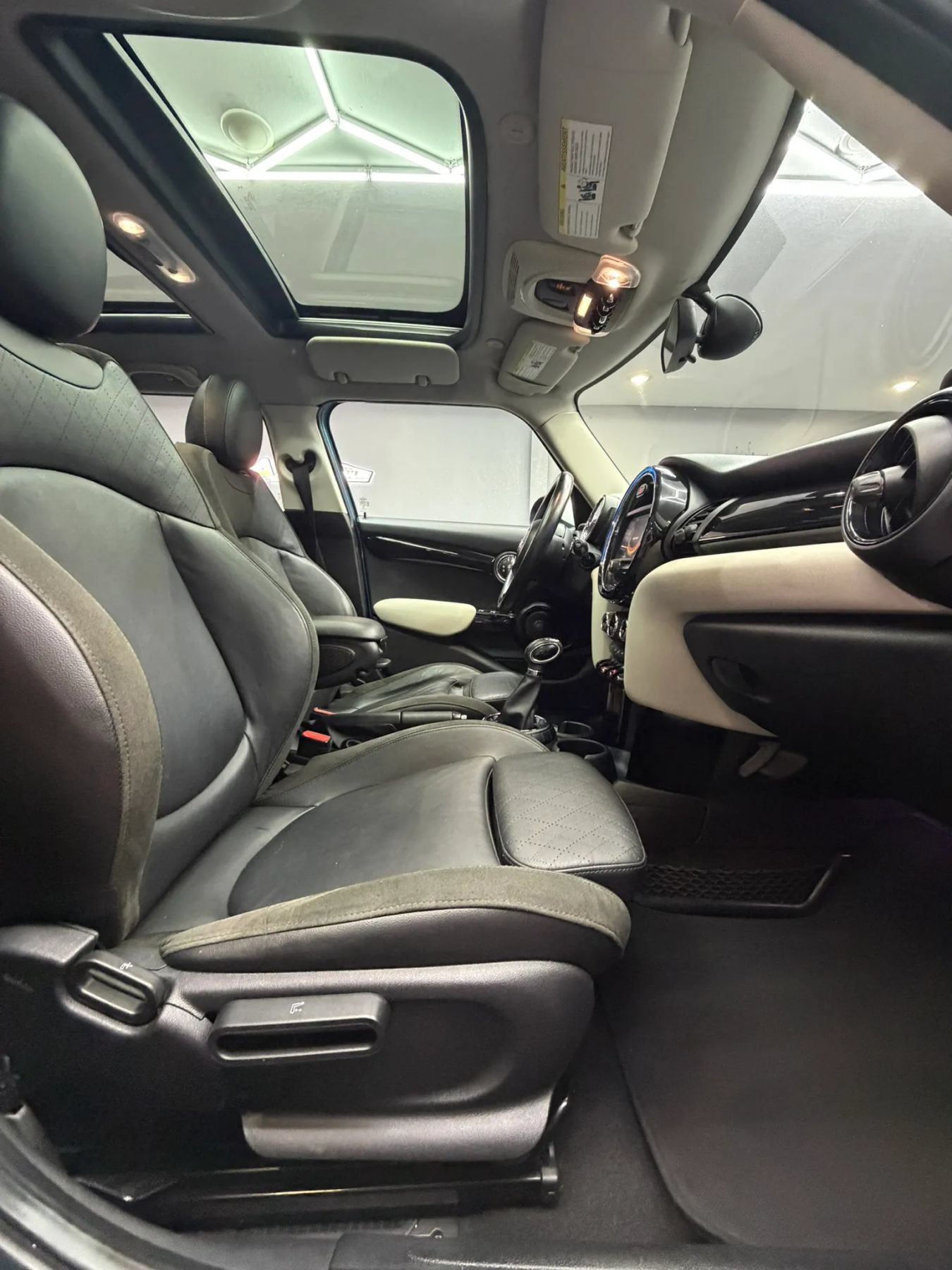 Used 2016 MINI Cooper S FWD image 29