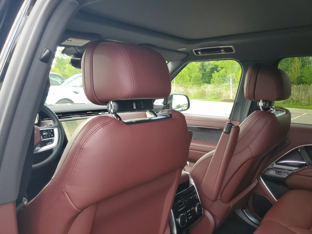 New 2026 Land Rover Range Rover SE AWD/4WD image 24