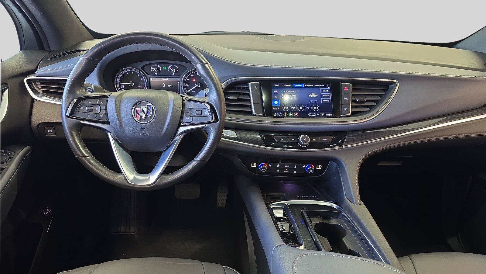 Used 2024 Buick Enclave Essence FWD image 9