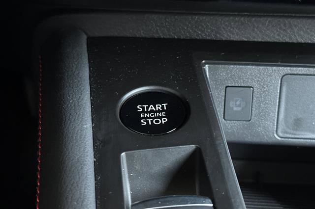 New 2025 Nissan Kicks SR w/ SR Premium Package image 25