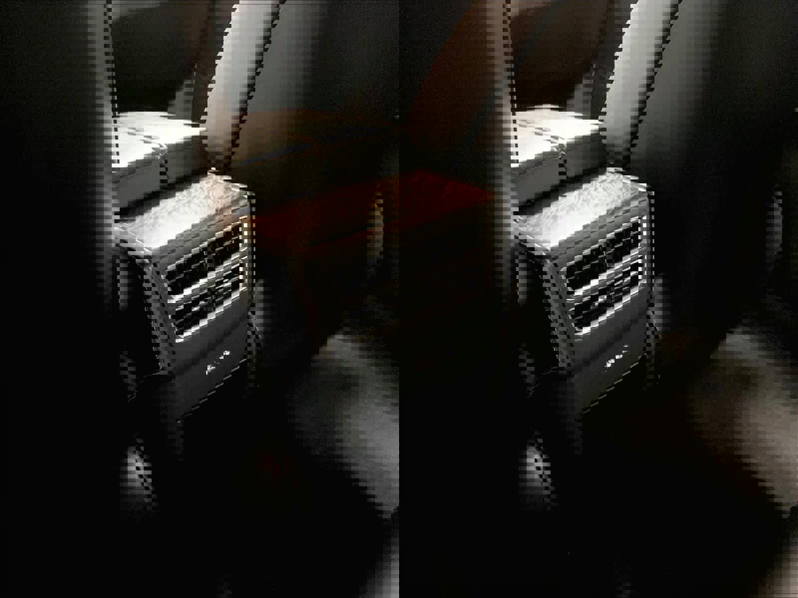 Used 2017 Tesla Model S 90D image 28