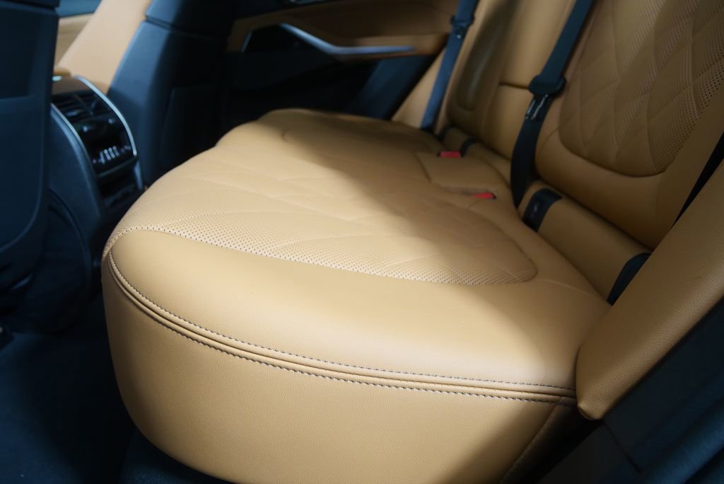 Used 2026 BMW X5 xDrive40i image 15