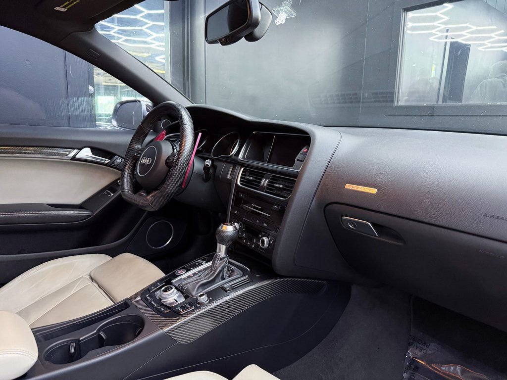 Used 2013 Audi RS 5 Coupe AWD/4WD image 25