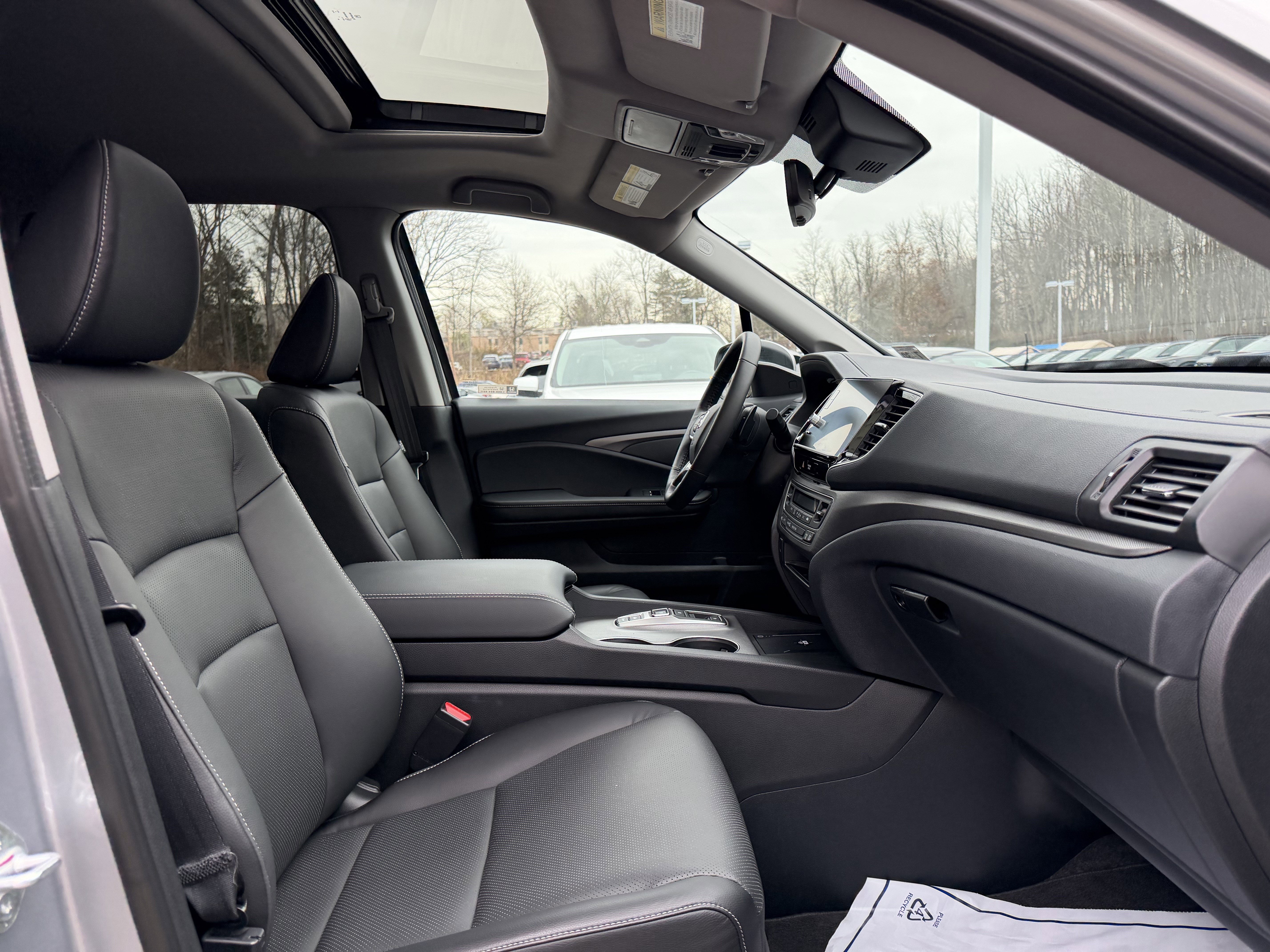 Used 2024 Honda Ridgeline RTL+ image 16