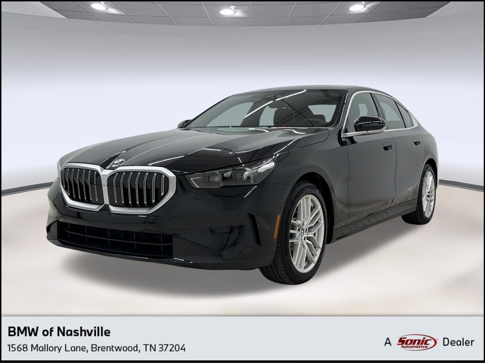 Used 2025 BMW 530i RWD image 1