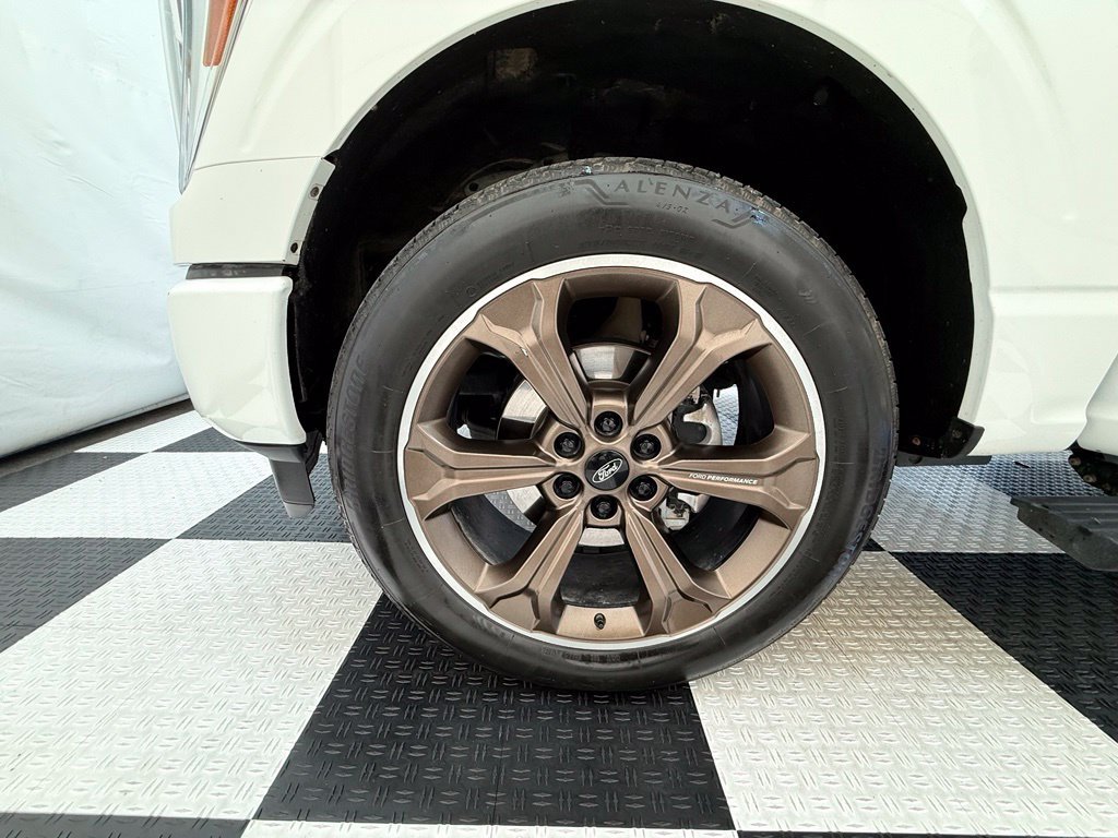 Used 2023 Ford F150 Lariat w/ Equipment Group 502A High AWD/4WD image 11
