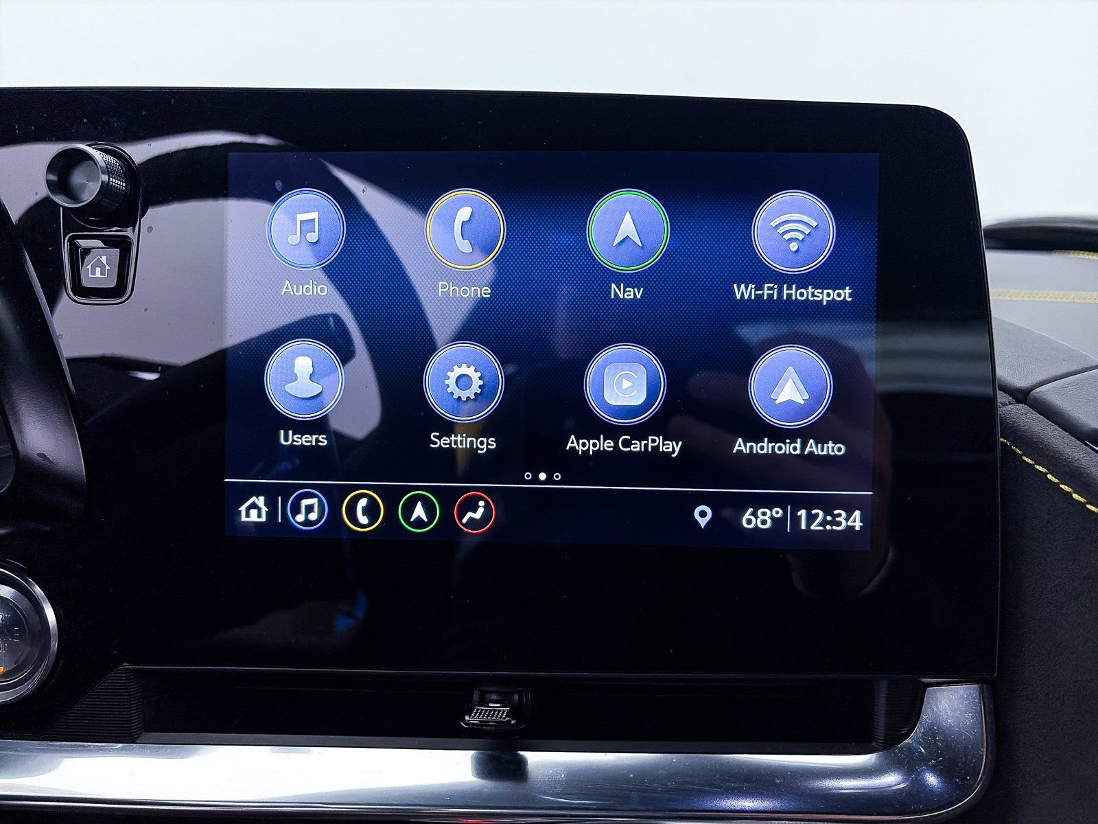 Used 2020 Chevrolet Corvette Stingray Premium Cpe w/ 3LT Preferred Equipment Group image 40