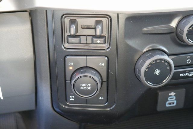 New 2026 Ford F250 XLT w/ FX4 Off-Road Package AWD/4WD image 16