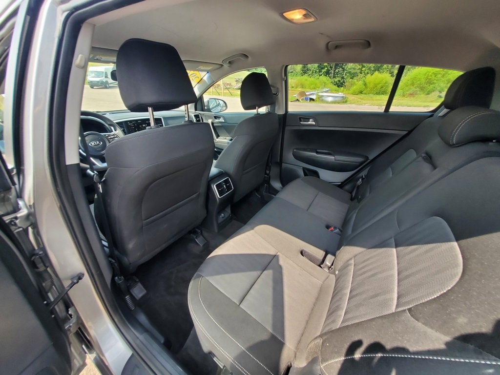 Used 2021 Kia Sportage LX image 20