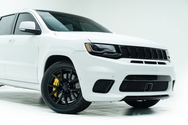 Used 2021 Jeep Grand Cherokee Trackhawk AWD/4WD image 4