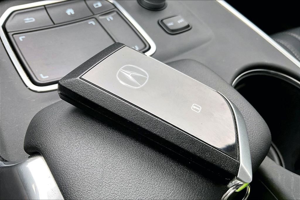 Used 2025 Acura TLX w/ Technology Package FWD image 13