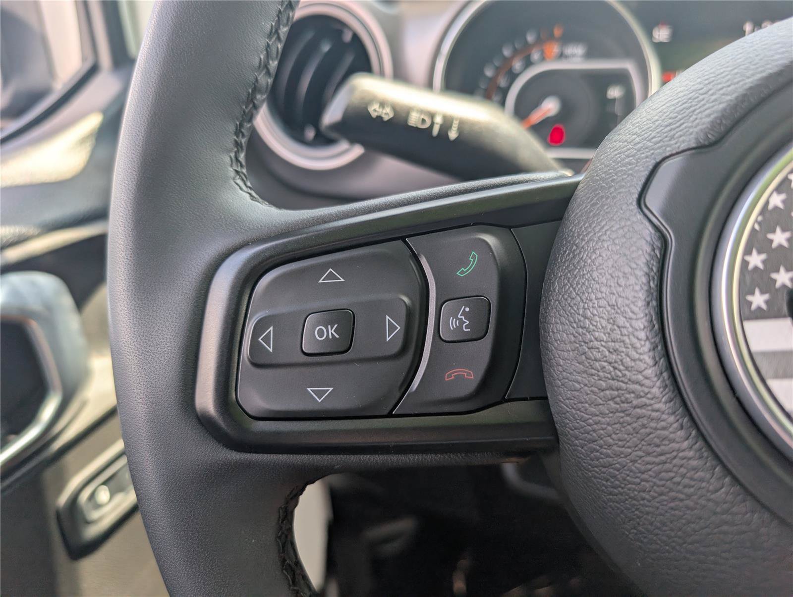 Used 2023 Jeep Gladiator Sport AWD/4WD image 20