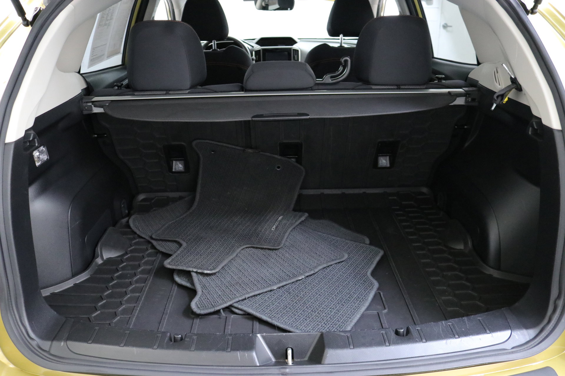 Used 2023 Subaru Crosstrek 2.0i Premium image 31