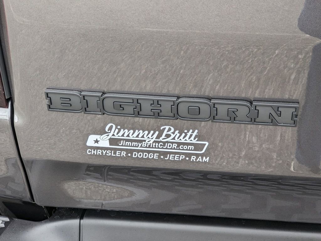 New 2026 RAM 1500 4x4 Crew Cab image 25