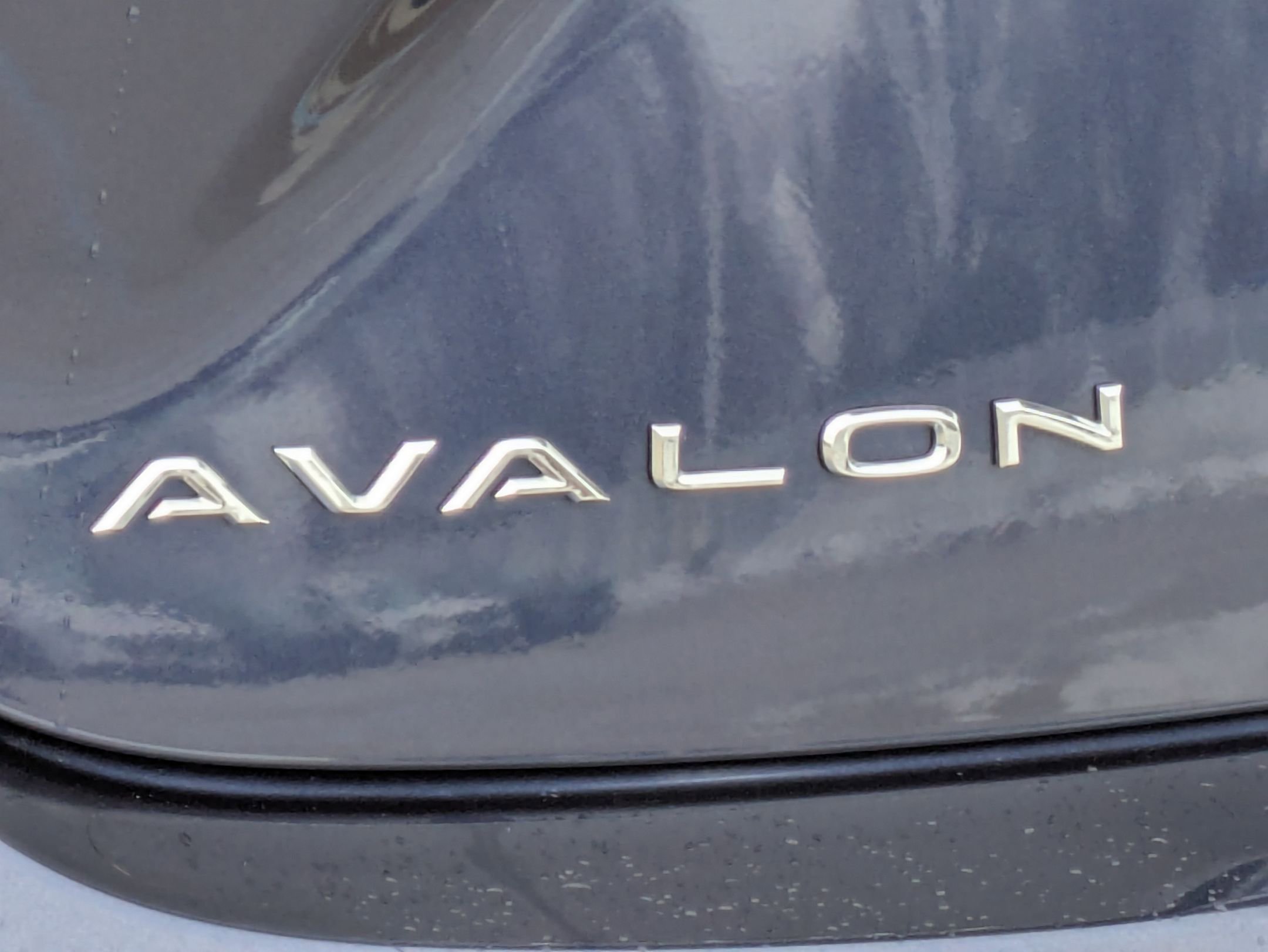 Used 2018 Toyota Avalon XLE Premium w/ All Weather Liner Package image 29