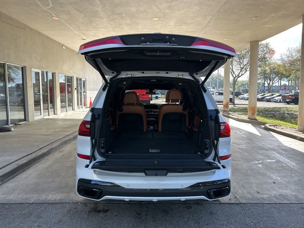 Used 2022 BMW X7 xDrive40i w/ M Sport Package image 47