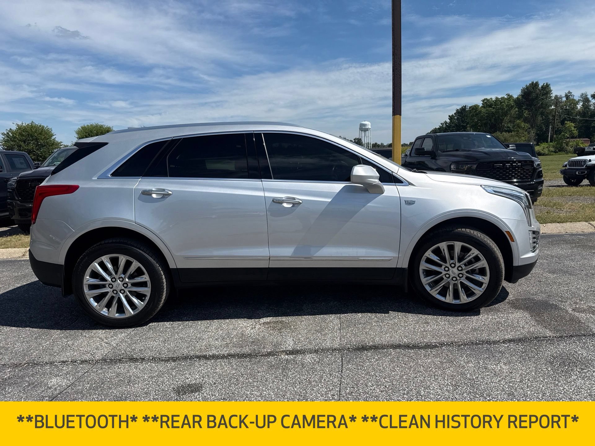 Used 2019 Cadillac XT5 Premium Luxury AWD/4WD image 7