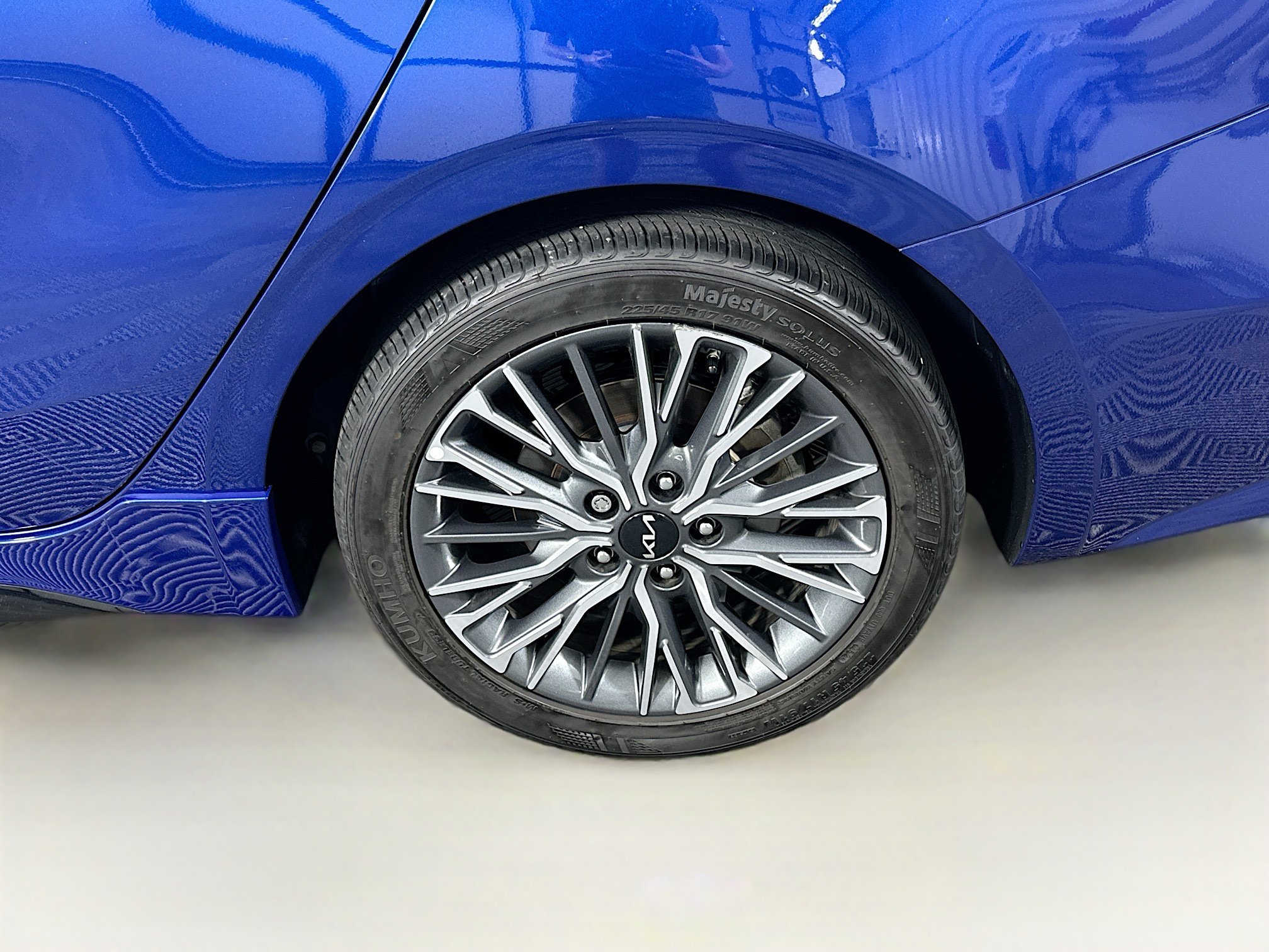 Used 2024 Kia Forte GT-Line w/ GT-Line Premium Package image 11