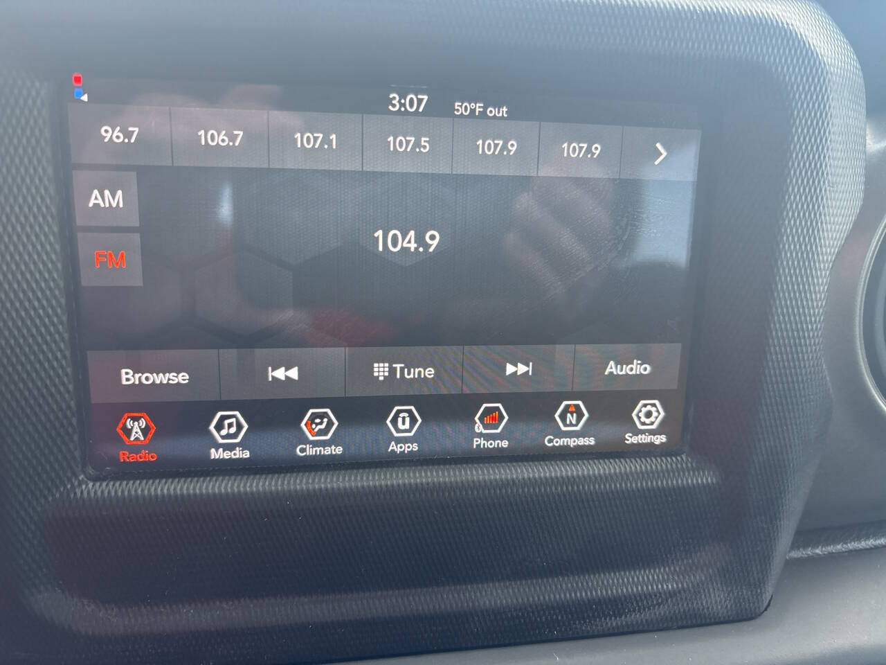 Used 2023 Jeep Wrangler Sport AWD/4WD image 30