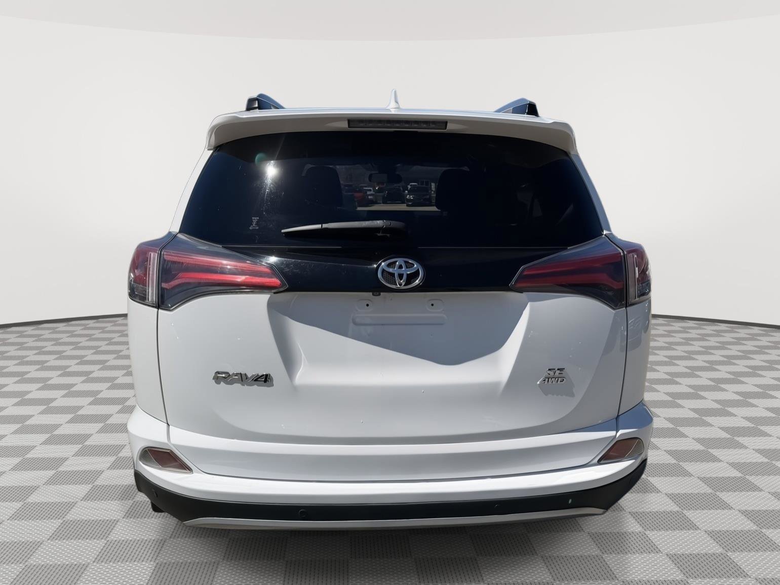 Used 2017 Toyota RAV4 SE w/ Advanced Technology Package AWD/4WD image 6