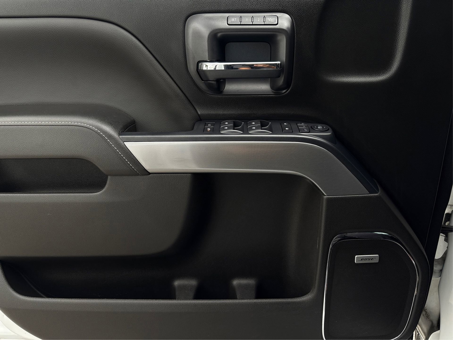 Used 2018 Chevrolet Silverado 2500 LTZ w/ Duramax Plus Package image 21