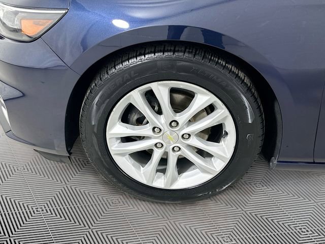 Used 2018 Chevrolet Malibu LT image 21