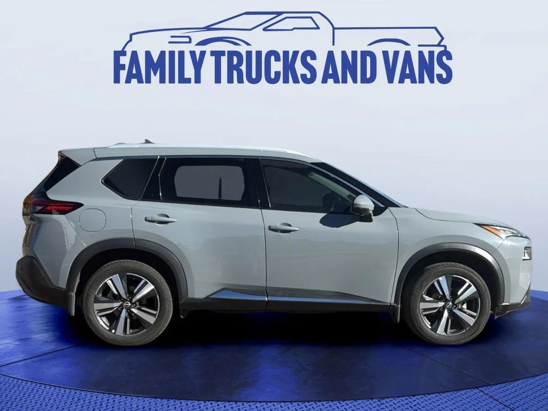 Used 2022 Nissan Rogue SL image 6