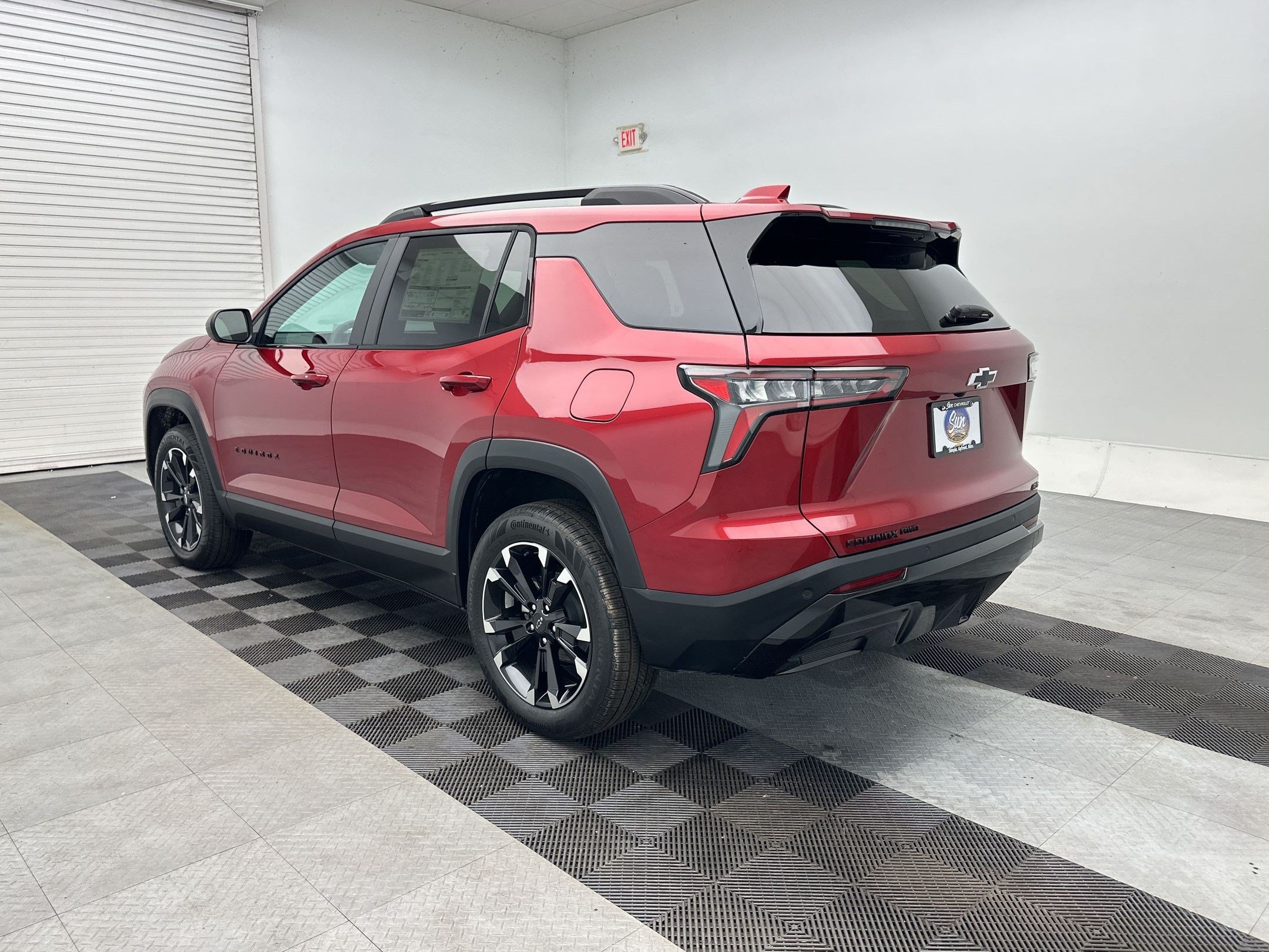 New 2027 Chevrolet Equinox RS w/ LPO, Floor Liner Package AWD/4WD image 3