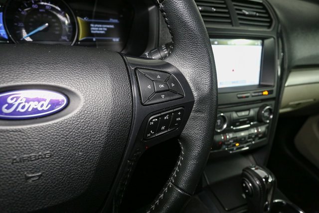 Used 2018 Ford Explorer XLT w/ Equipment Group 201A image 33