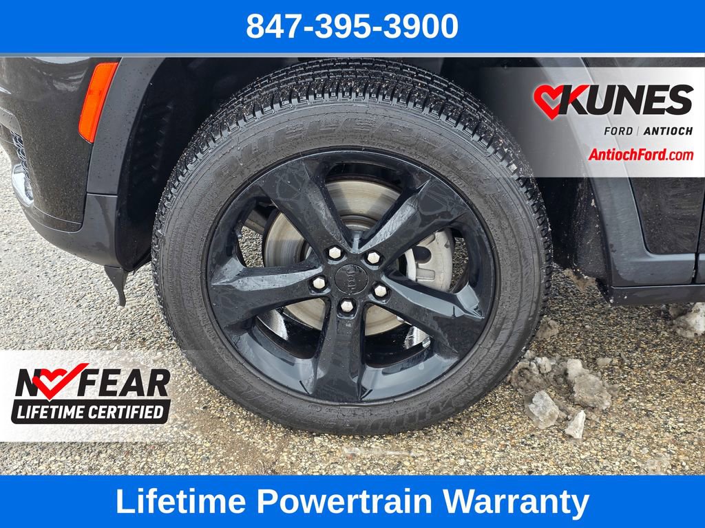 Used 2024 Jeep Grand Cherokee L Altitude image 12