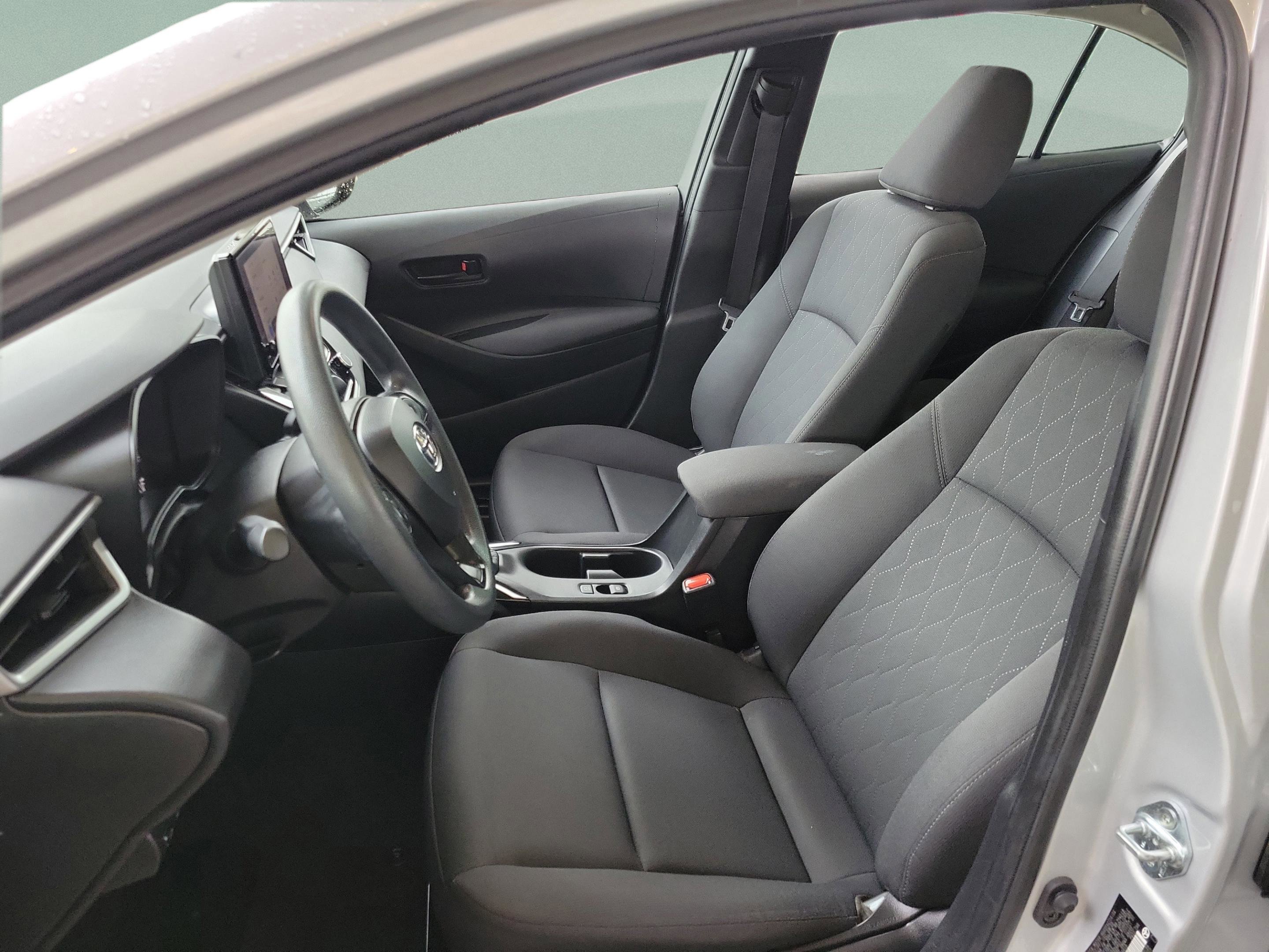 Used 2024 Toyota Corolla LE image 23