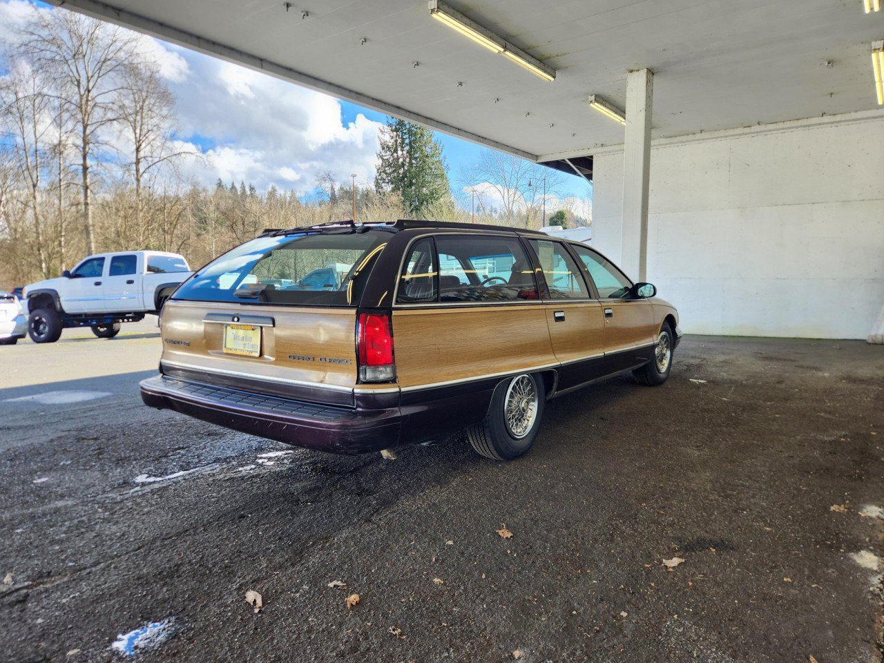 Used 1995 Chevrolet Caprice Classic RWD image 3