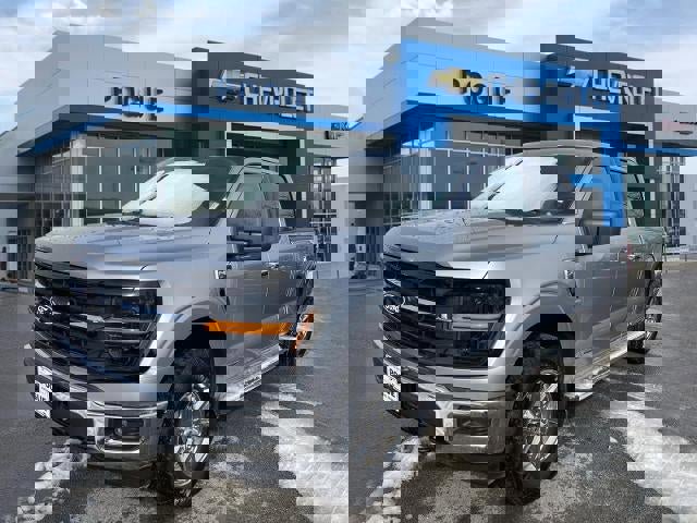 Used 2025 Ford F150 XLT w/ Equipment Group 301A Standard image 4