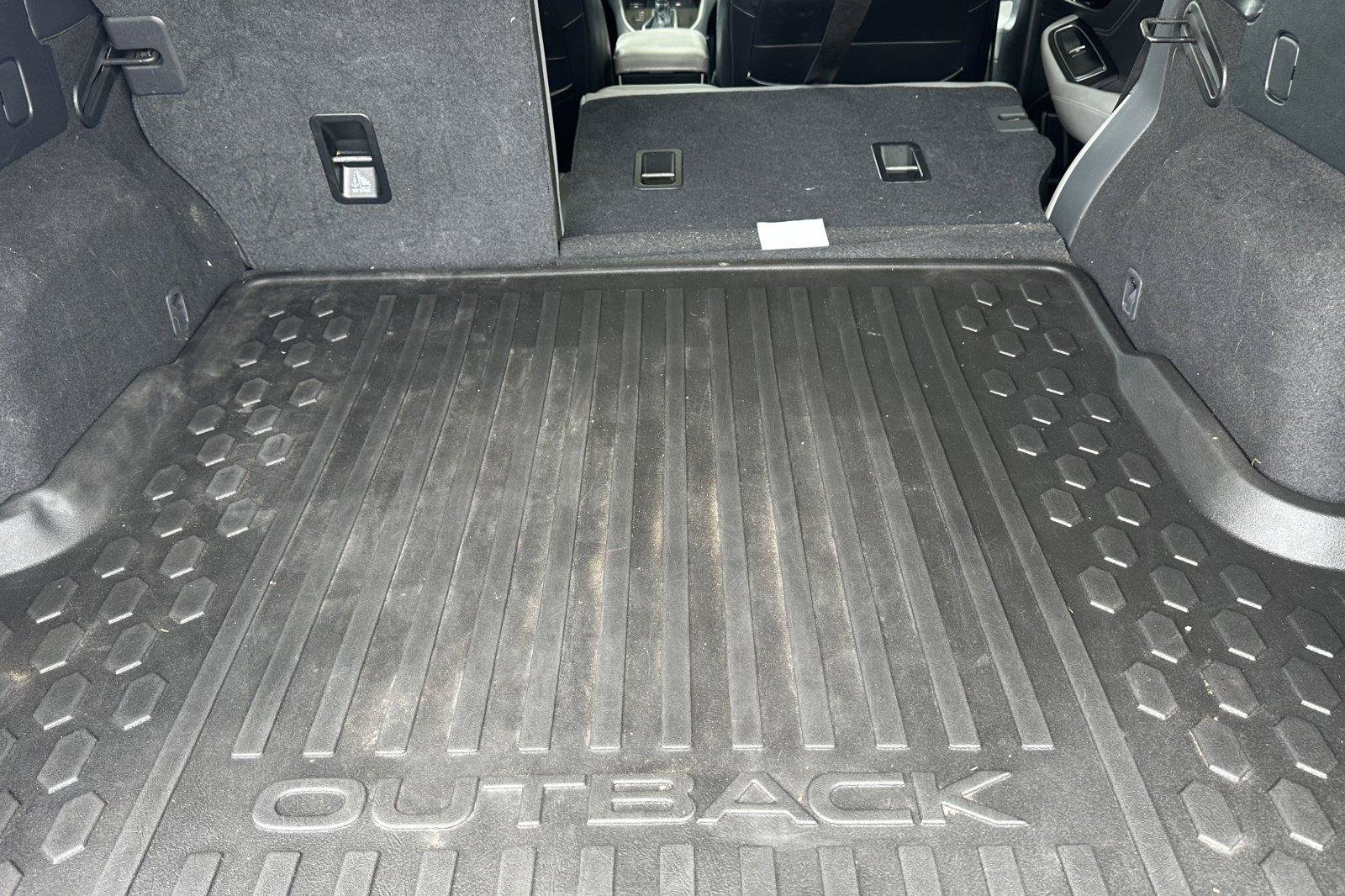 Used 2022 Subaru Outback Limited AWD/4WD image 15