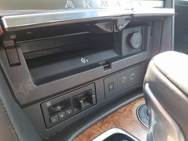Used 2022 Nissan Armada SL w/ Captain's Chairs Package RWD image 19