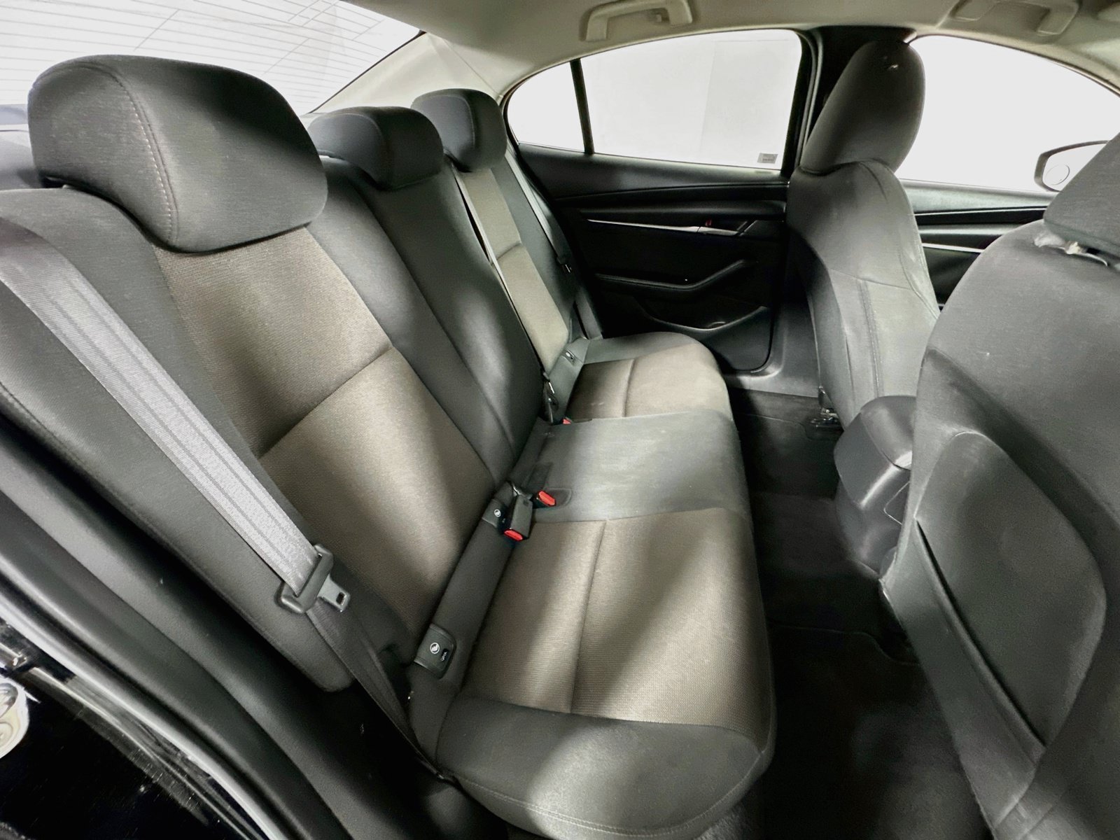 Used 2021 MAZDA MAZDA3 s FWD image 25