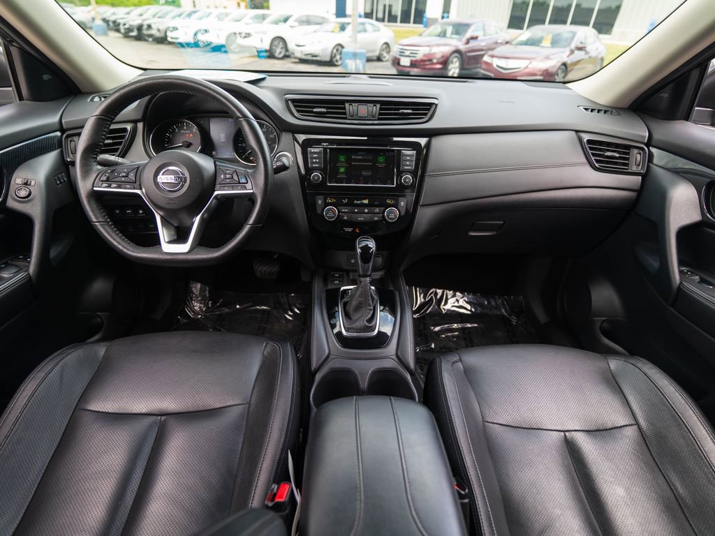 Used 2020 Nissan Rogue SL w/ Premium Package AWD/4WD image 17