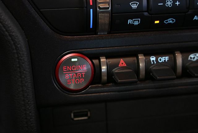 Used 2020 Ford Mustang Shelby GT500 w/ Carbon Fiber Track Pack image 68