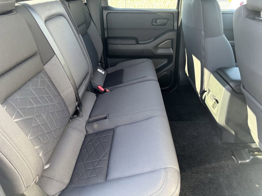 New 2026 Nissan Frontier SV w/ SV Convenience Package image 11