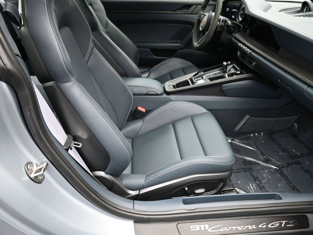 Used 2022 Porsche 911 Carrera 4 GTS image 23