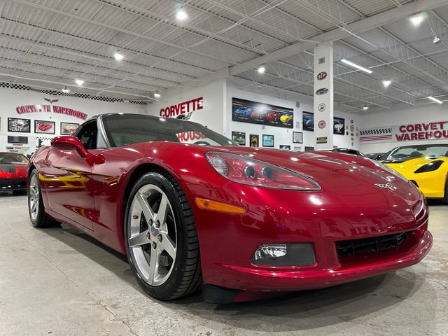 Used 2005 Chevrolet Corvette Coupe w/ Preferred Equipment Group RWD image 4