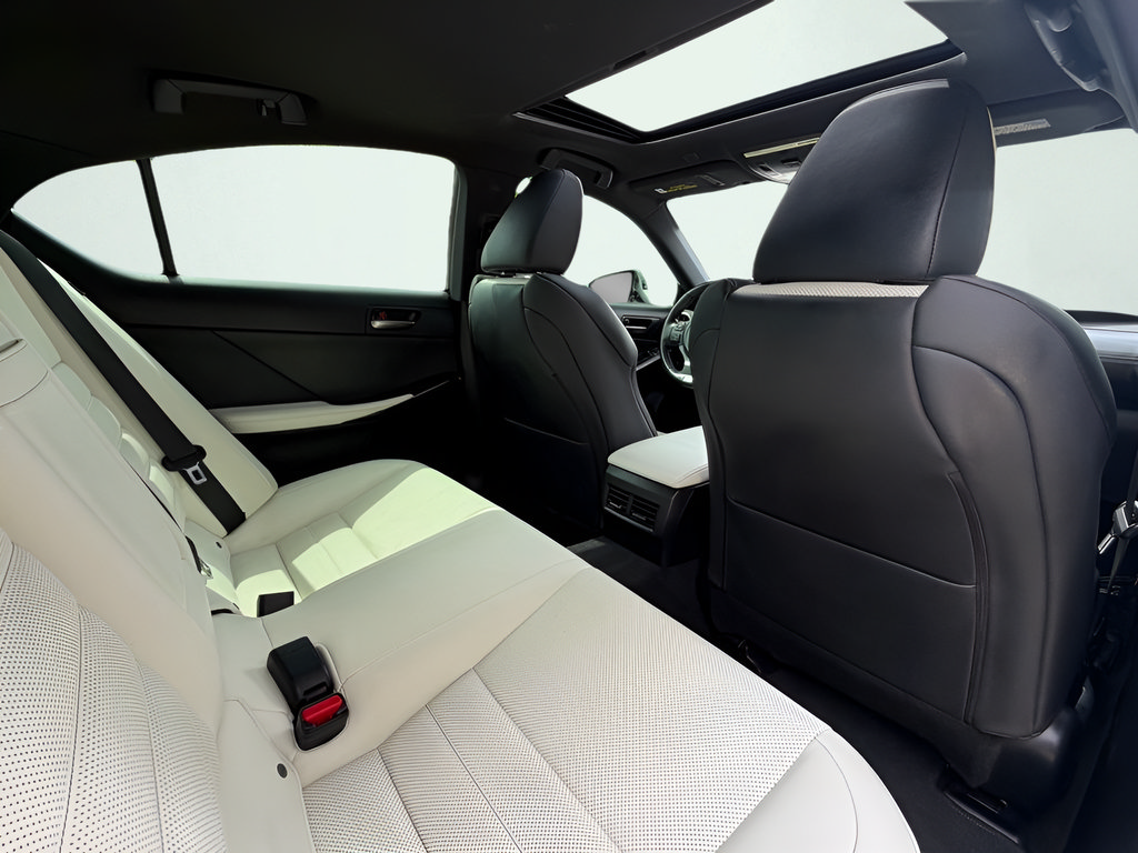 Used 2021 Lexus IS 350 F Sport w/ Navigation Package RWD image 27