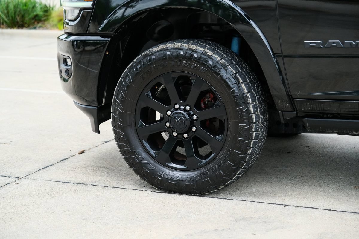 Used 2019 RAM 2500 Laramie AWD/4WD image 14